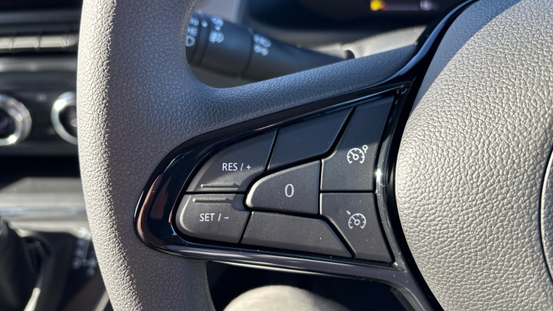 Nissan Townstar L2 Petrol 1.3 Acenta Van Auto